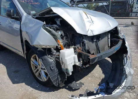 2015 Nissan Rogue Select S из США, поврежденный, VIN JN8AS5MV6FW766262